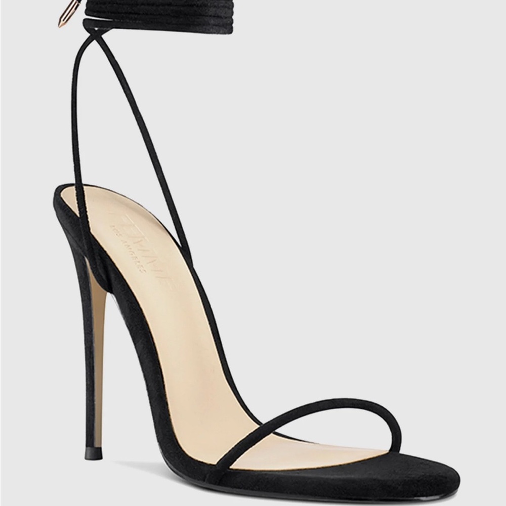 Chic Black Ankle Strap Heels